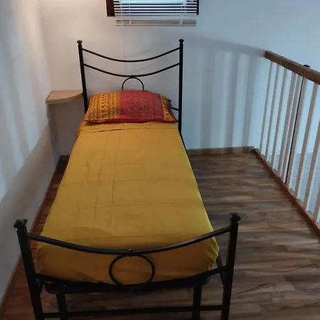 Apartment Casetta Nel Borgo Panta Rhei