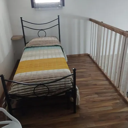Casetta Nel Borgo Panta Rhei Apartment *